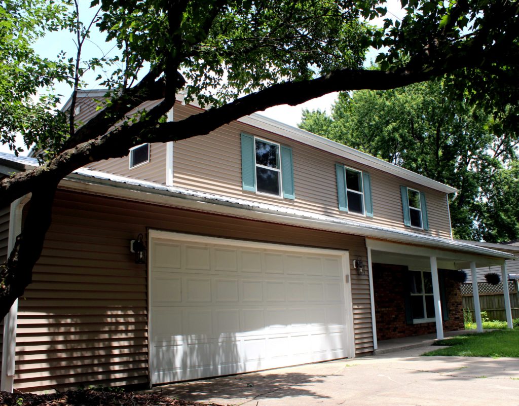 luxury rental in Champaign